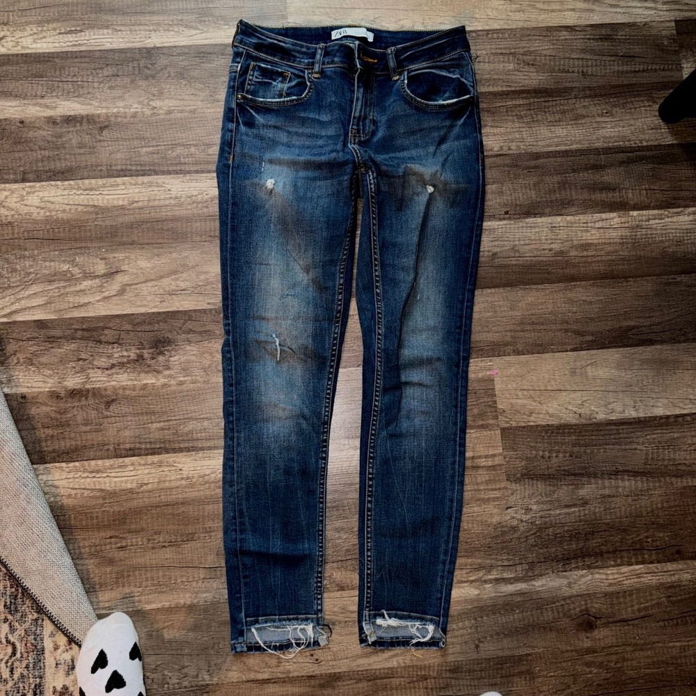 Zara Denim Z1975 Skinny Jeans Womens 6 Medium Wash Distressed Frayed Hem Blue